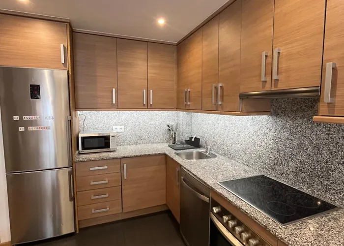 Piso Completamente Equipado En El Centro De Apartment