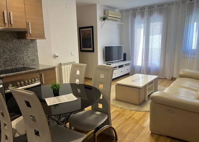 Piso Completamente Equipado En El Centro De Benabarre